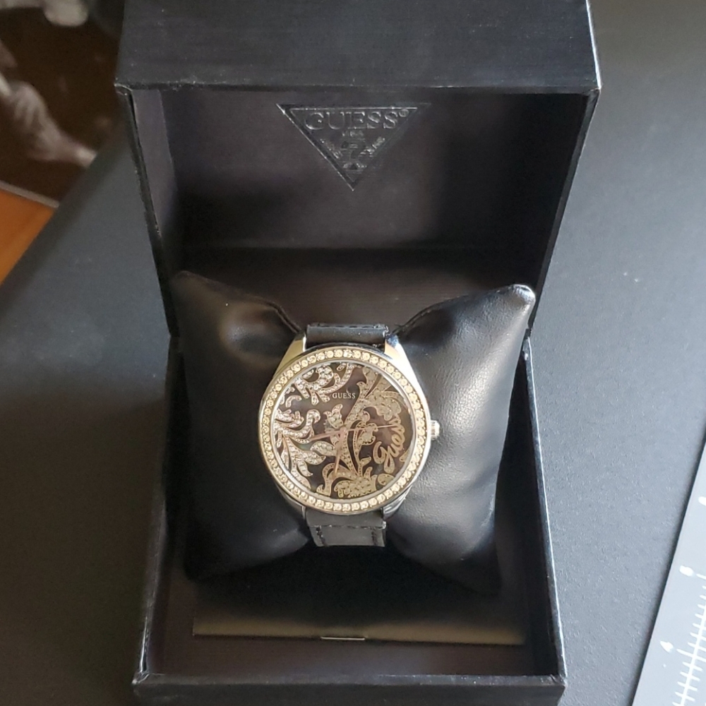 Guess watch